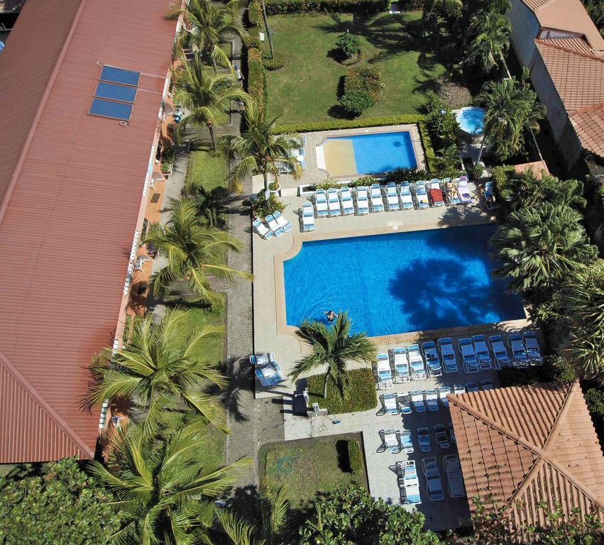 Apartotel Flamboyant Jacó Esterno foto