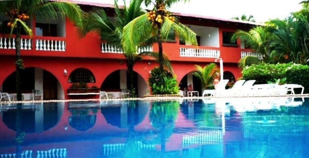 Apartotel Flamboyant Jacó Esterno foto